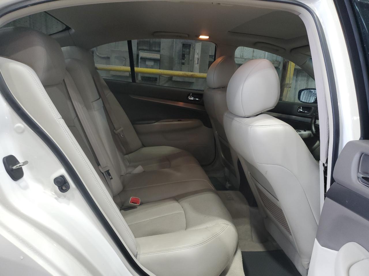 2013 Infiniti G37 Base VIN: JN1CV6AP8DM302506 Lot: 65362475