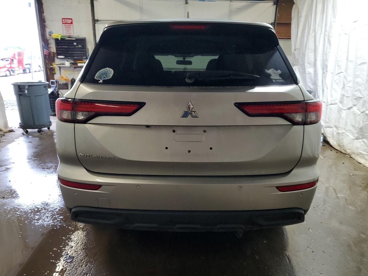 2022 Mitsubishi Outlander Es VIN: JA4J4TA81NZ030037 Lot: 64492755