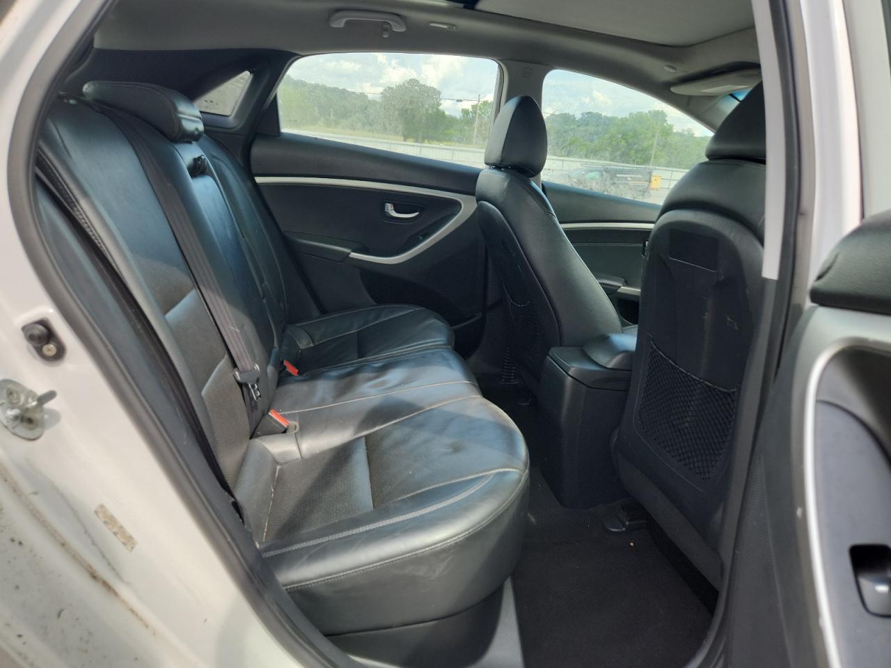 2015 Hyundai Elantra Gt VIN: KMHD35LH1FU240498 Lot: 65568615