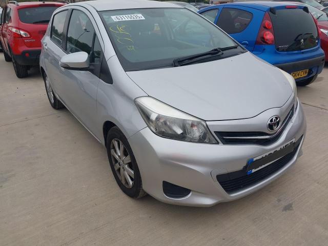 2012 TOYOTA YARIS TR V
