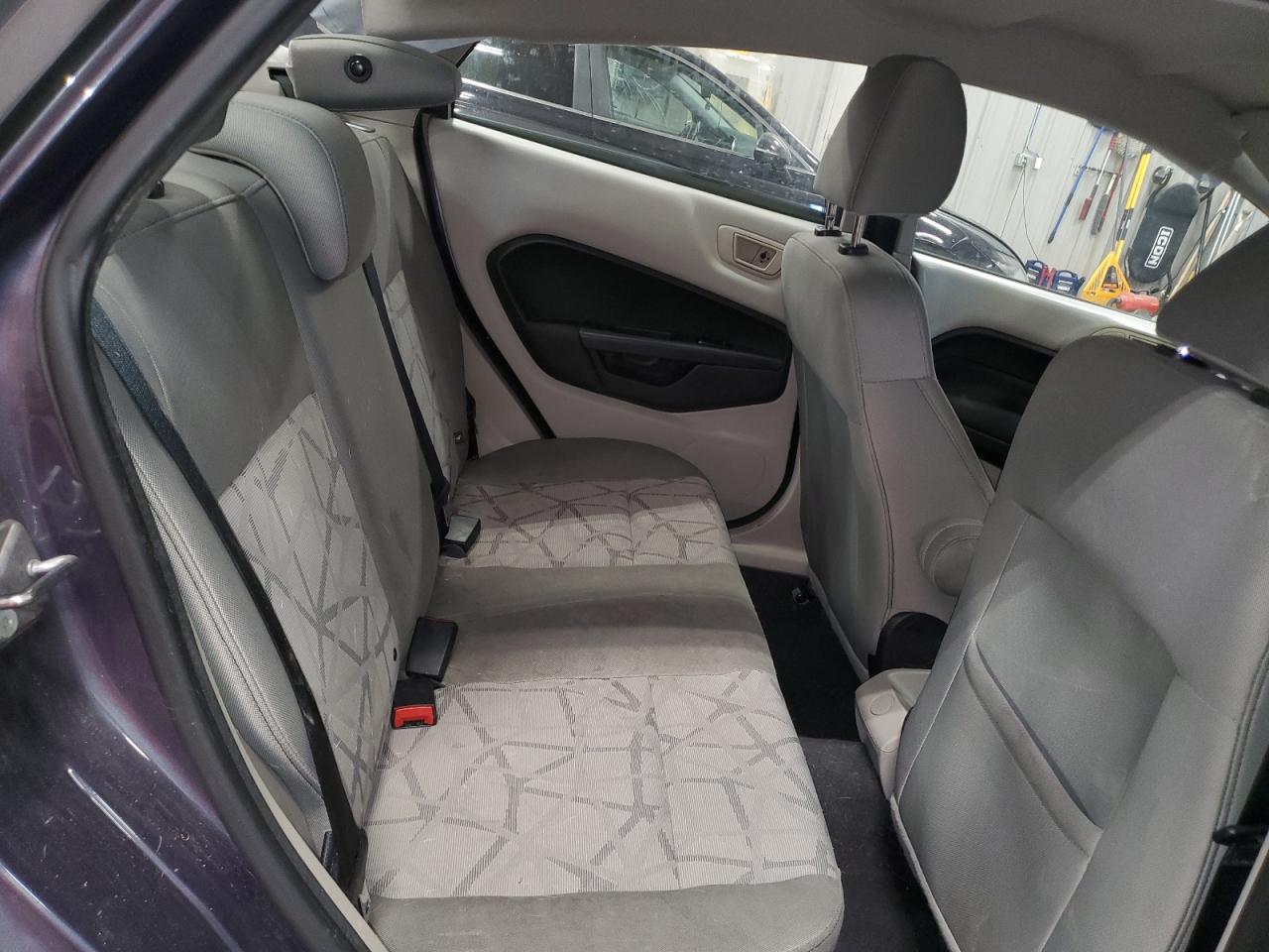 3FADP4BJ4DM177458 2013 Ford Fiesta Se