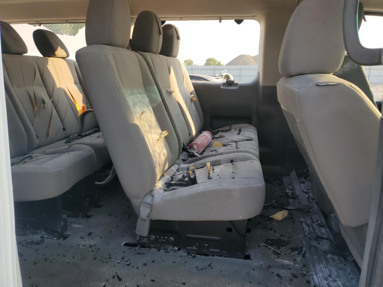 5bzaf0aa9dn203147 5BZAF0AA9DN203147 2013 Nissan Nv 3500 S
