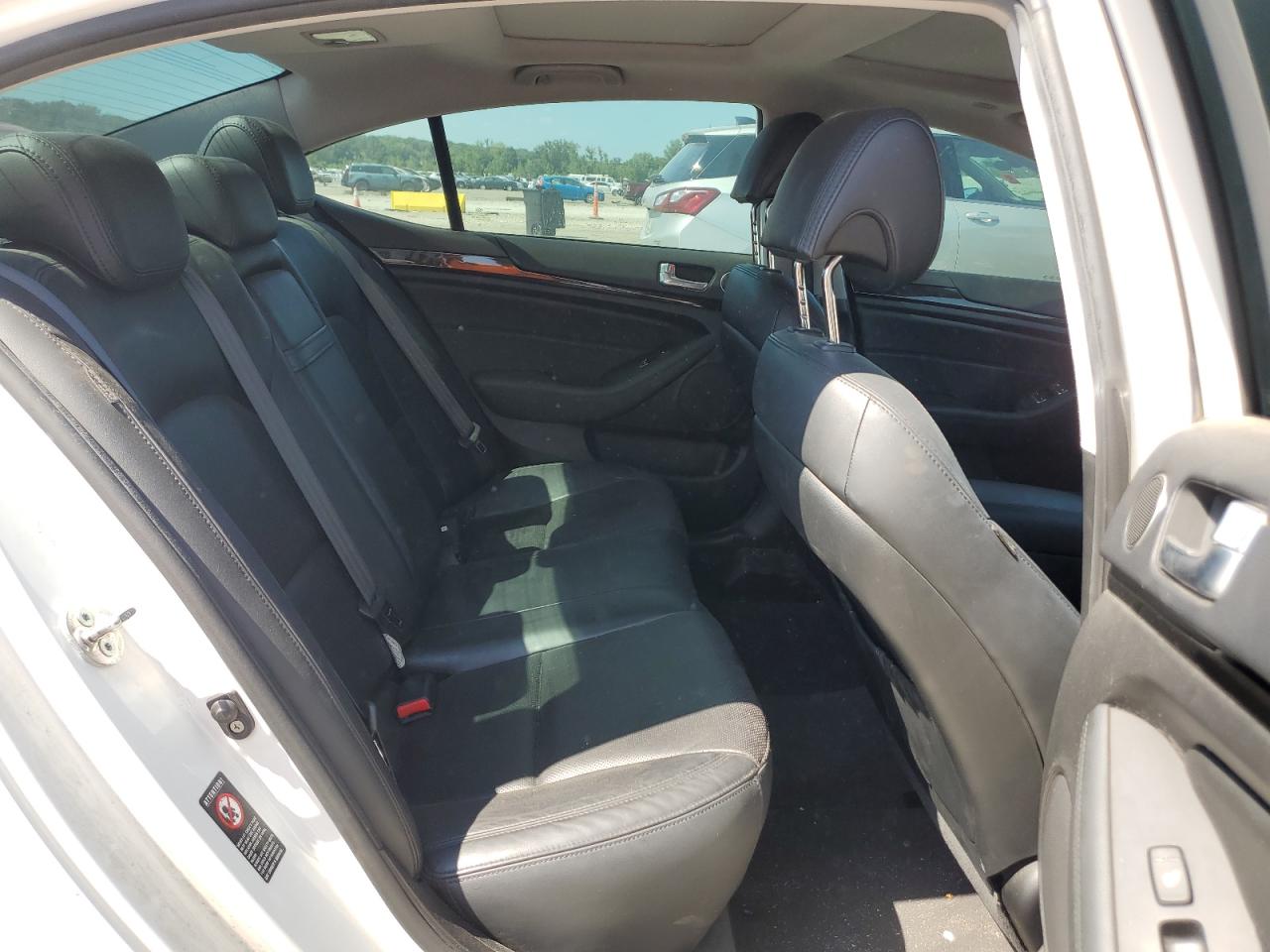 2014 Kia Cadenza Premium VIN: KNALN4D72E5131094 Lot: 63298215