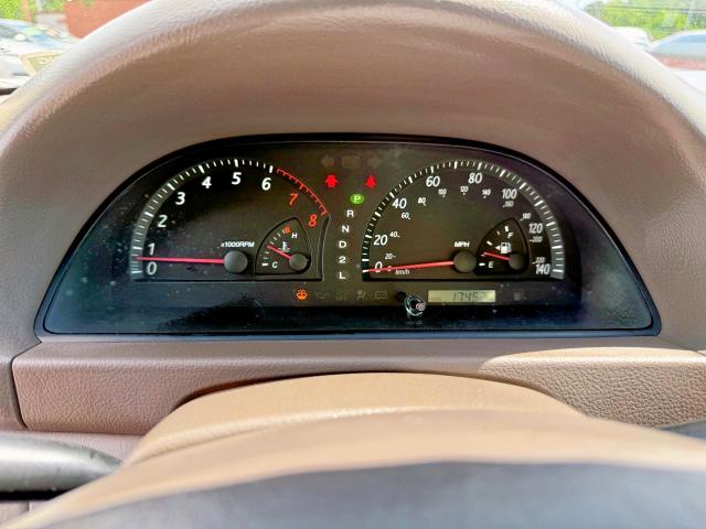 2002 TOYOTA CAMRY LE  