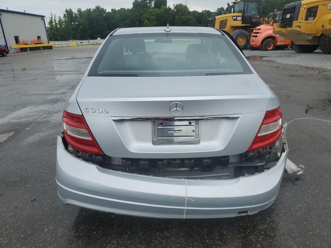 2011 Mercedes-Benz C 300 VIN: WDDGF5EB1BA435309 Lot: 62735125