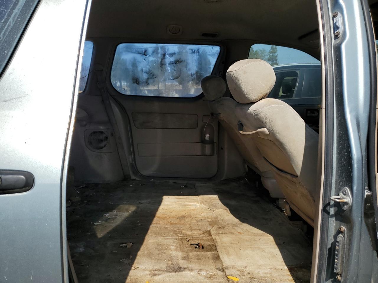 1999 Toyota Sienna Ce VIN: 4T3ZF19C9XU161025 Lot: 63305765