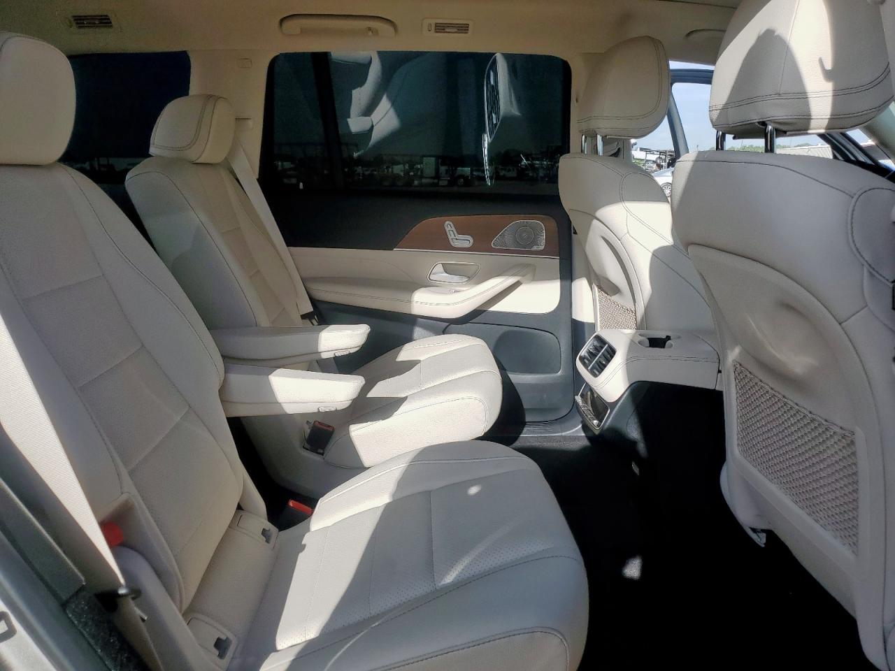 2023 Mercedes-Benz Gls 450 4Matic VIN: 4JGFF5KE4PA944575 Lot: 63399625