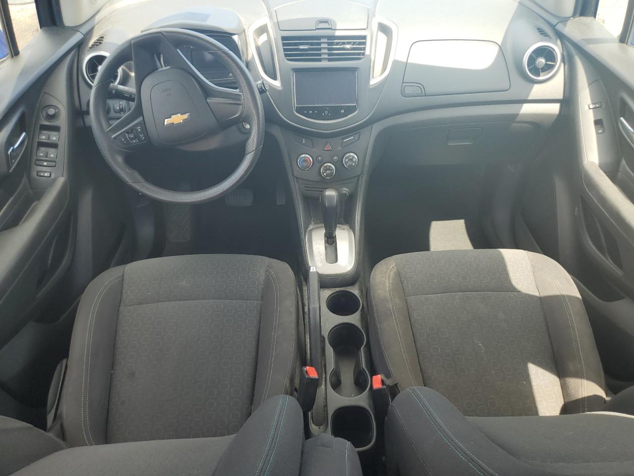 2015 Chevrolet Trax Ls VIN: KL7CJKSB4FB257421 Lot: 64643195