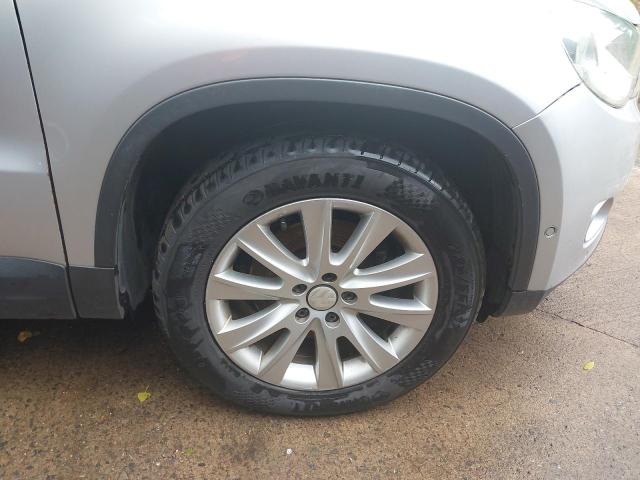 2008 VOLKSWAGEN TIGUAN SE
