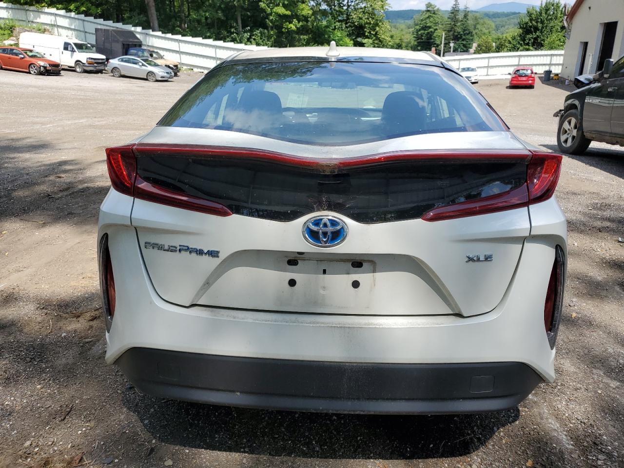 2020 Toyota Prius Prime Le VIN: JTDKARFP8L3125118 Lot: 66460895