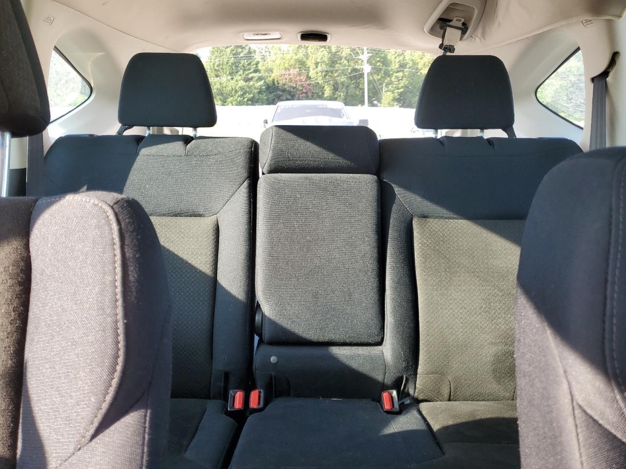 2016 Honda Cr-V Lx VIN: 2HKRM3H34GH562640 Lot: 66153735