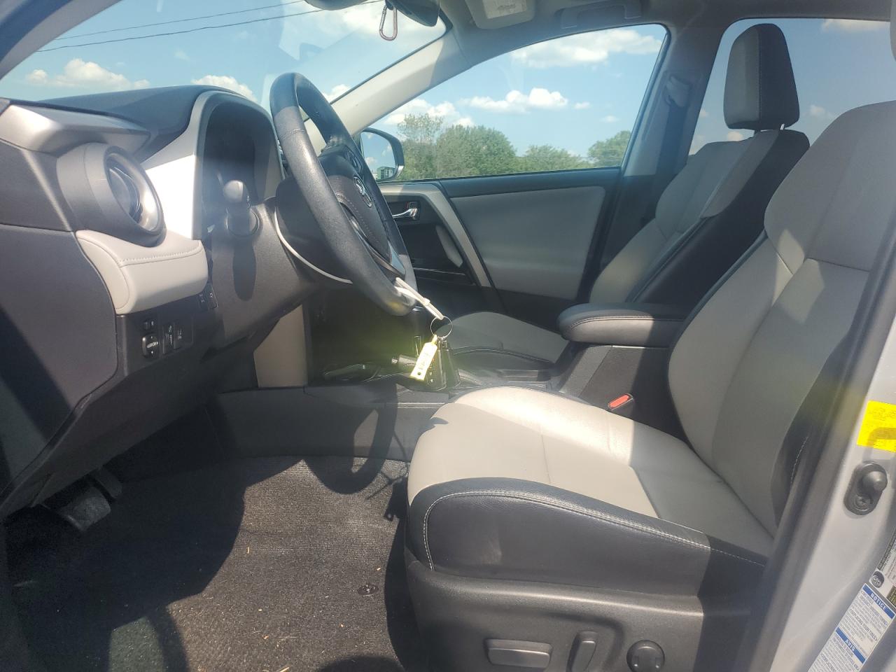 2017 Toyota Rav4 Limited VIN: 2T3DFREV8HW567072 Lot: 63624465