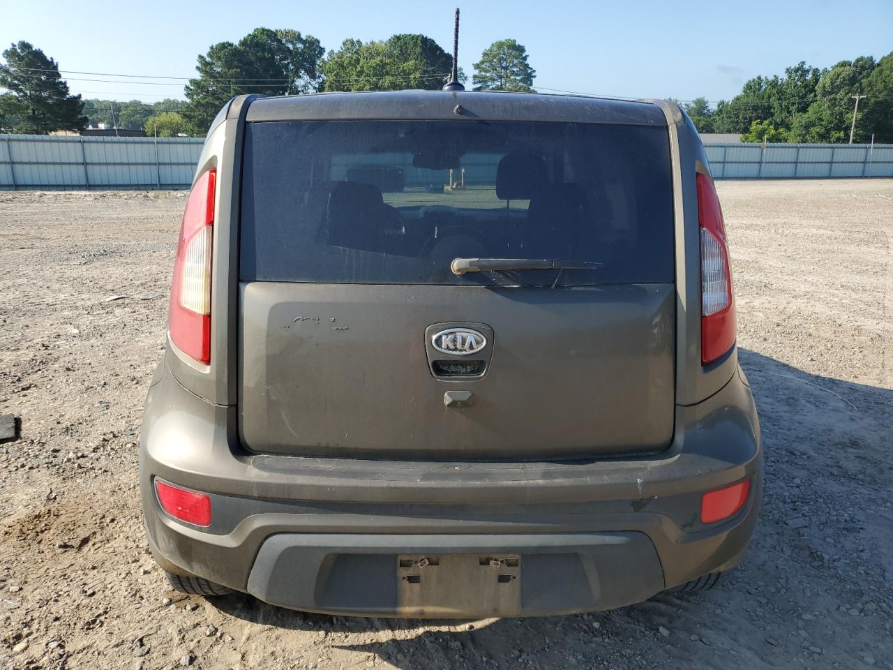 2012 Kia Soul + VIN: KNDJT2A63C7410684 Lot: 64031475