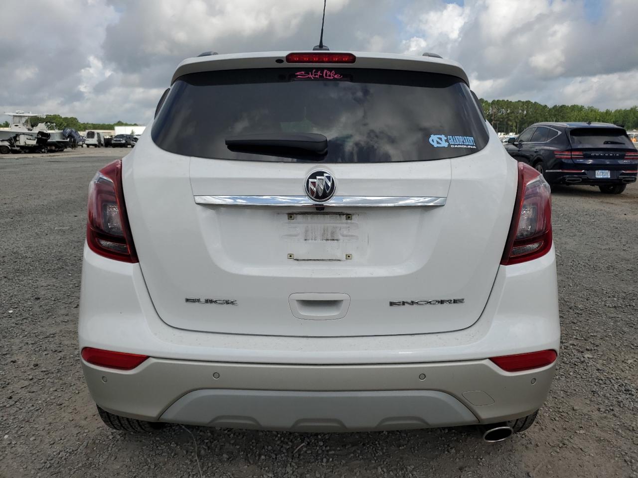 2018 Buick Encore Premium VIN: KL4CJDSM5JB605861 Lot: 64768035