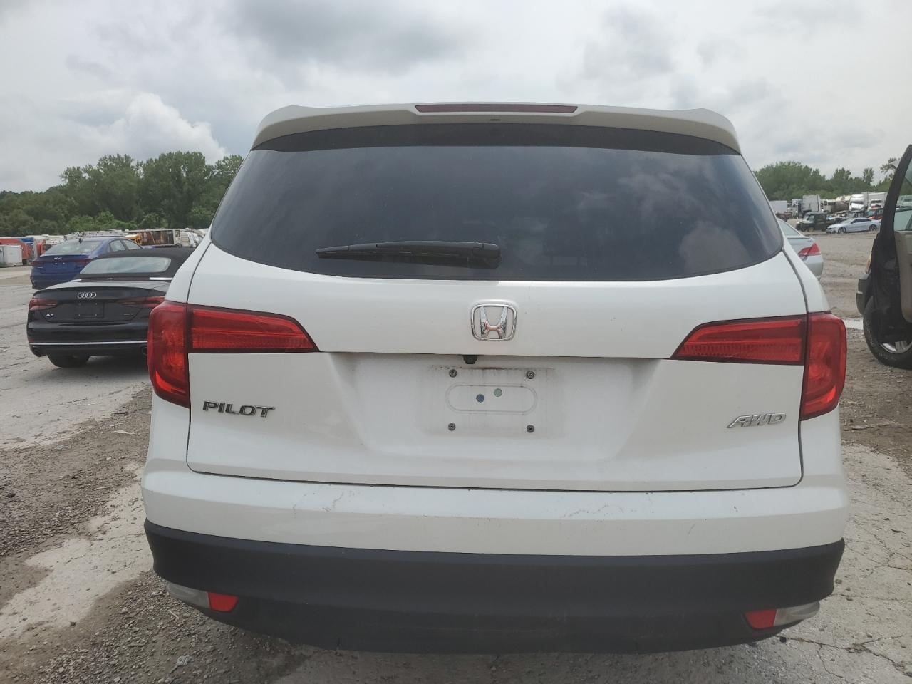 2018 Honda Pilot Exl VIN: 5FNYF6H56JB032300 Lot: 64939535