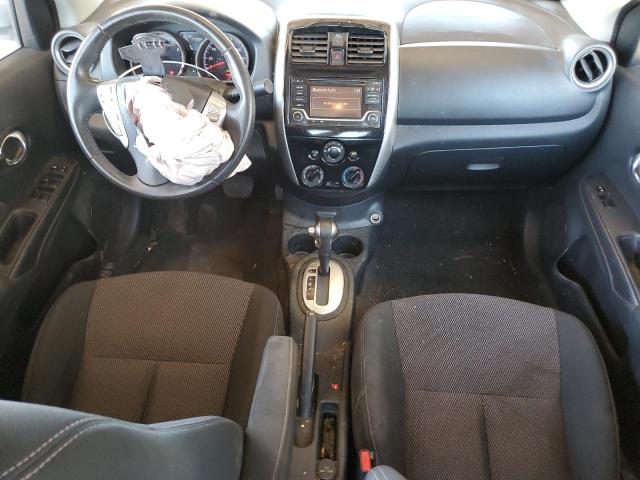  NISSAN VERSA 2017 Silver