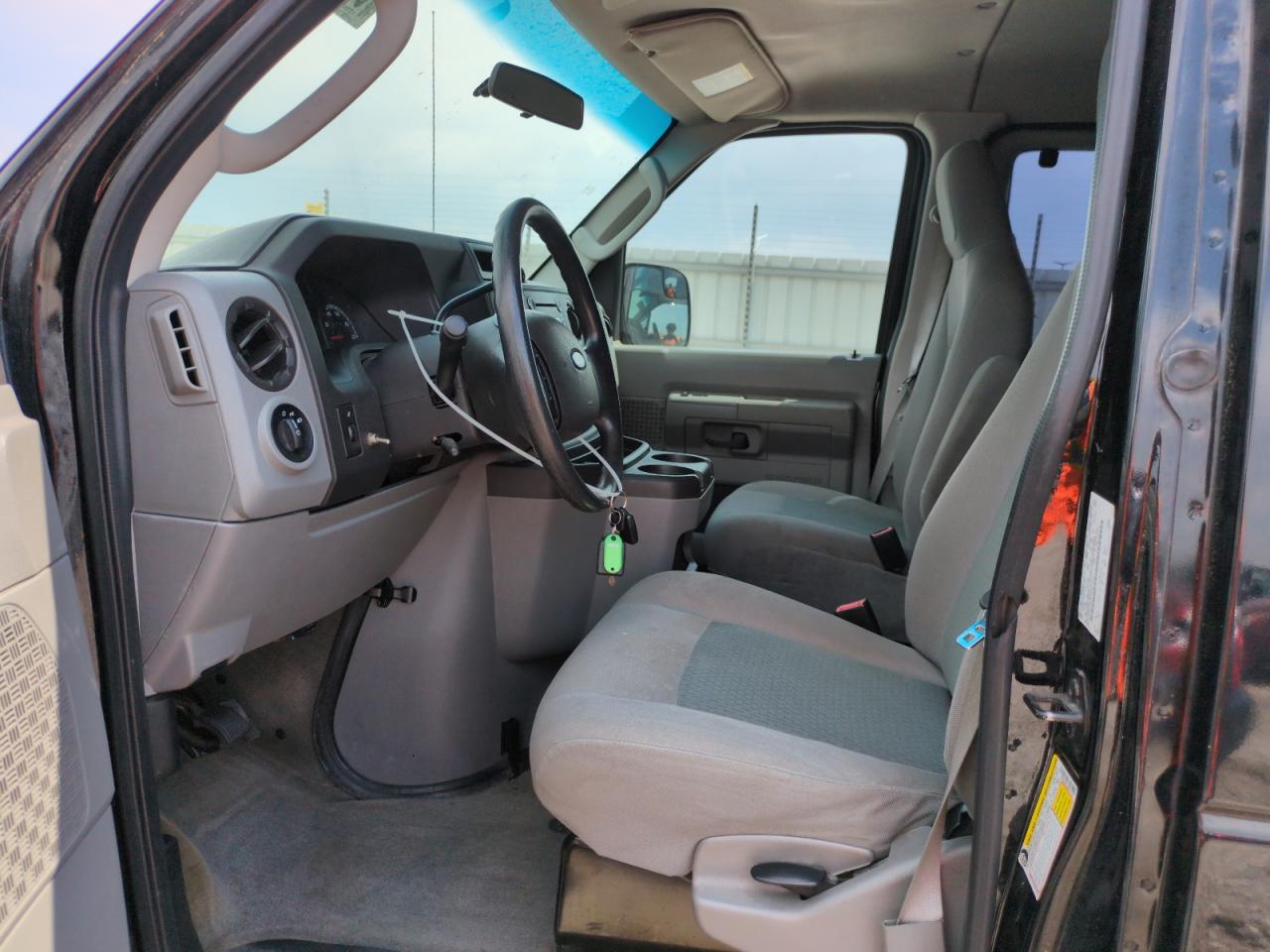 2013 Ford Econoline E350 Super Duty Wagon VIN: 1FBSS3BLXDDB07720 Lot: 64886215