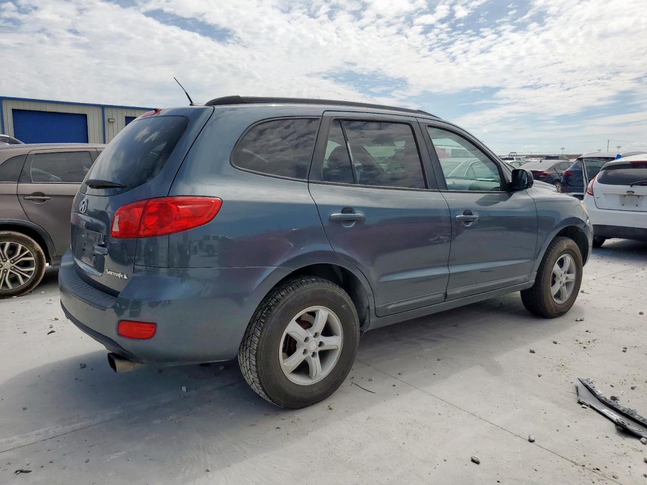 2008 Hyundai Santa Fe Gls VIN: 5NMSG13D68H189810 Lot: 66110595