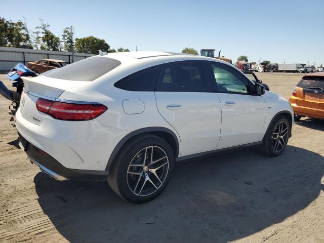 Parquets MERCEDES-BENZ GLE-CLASS 2016 Biały