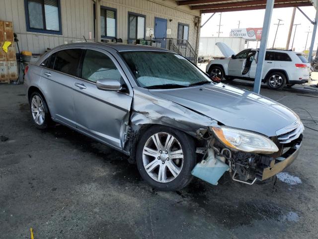  CHRYSLER 200 2013 Srebrny