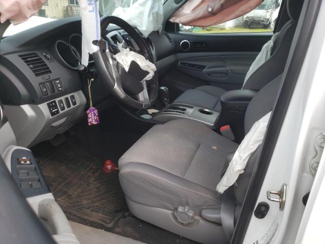 Pickups TOYOTA TACOMA 2015 White