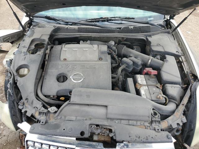 2005 NISSAN MAXIMA SE  