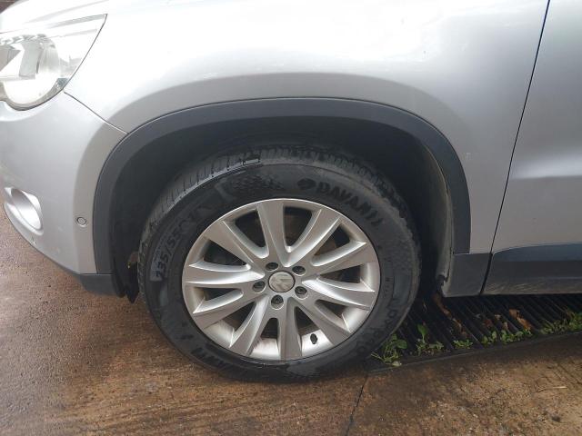 2008 VOLKSWAGEN TIGUAN SE