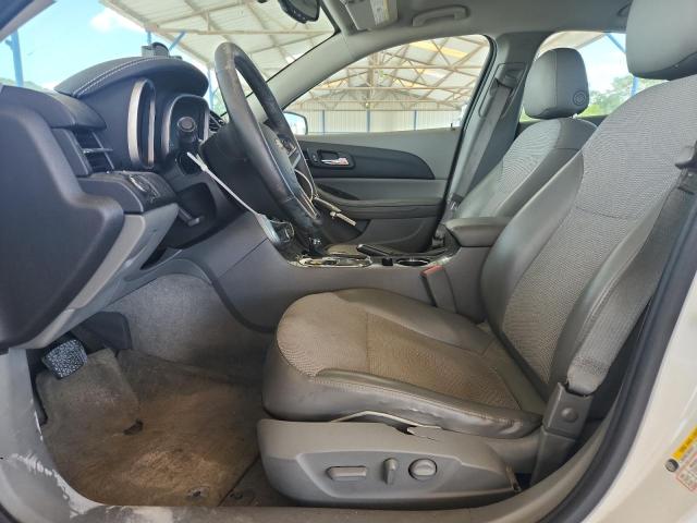  CHEVROLET MALIBU 2015 White