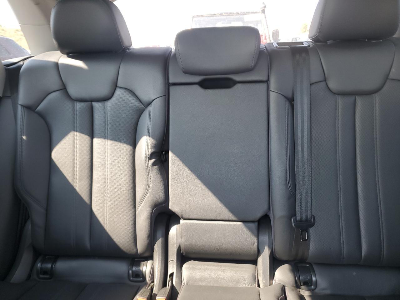wa1cnafy5j2009052 WA1CNAFY5J2009052 2018 Audi Q5 Prestige