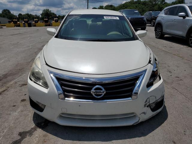 Sedans NISSAN ALTIMA 2015 White