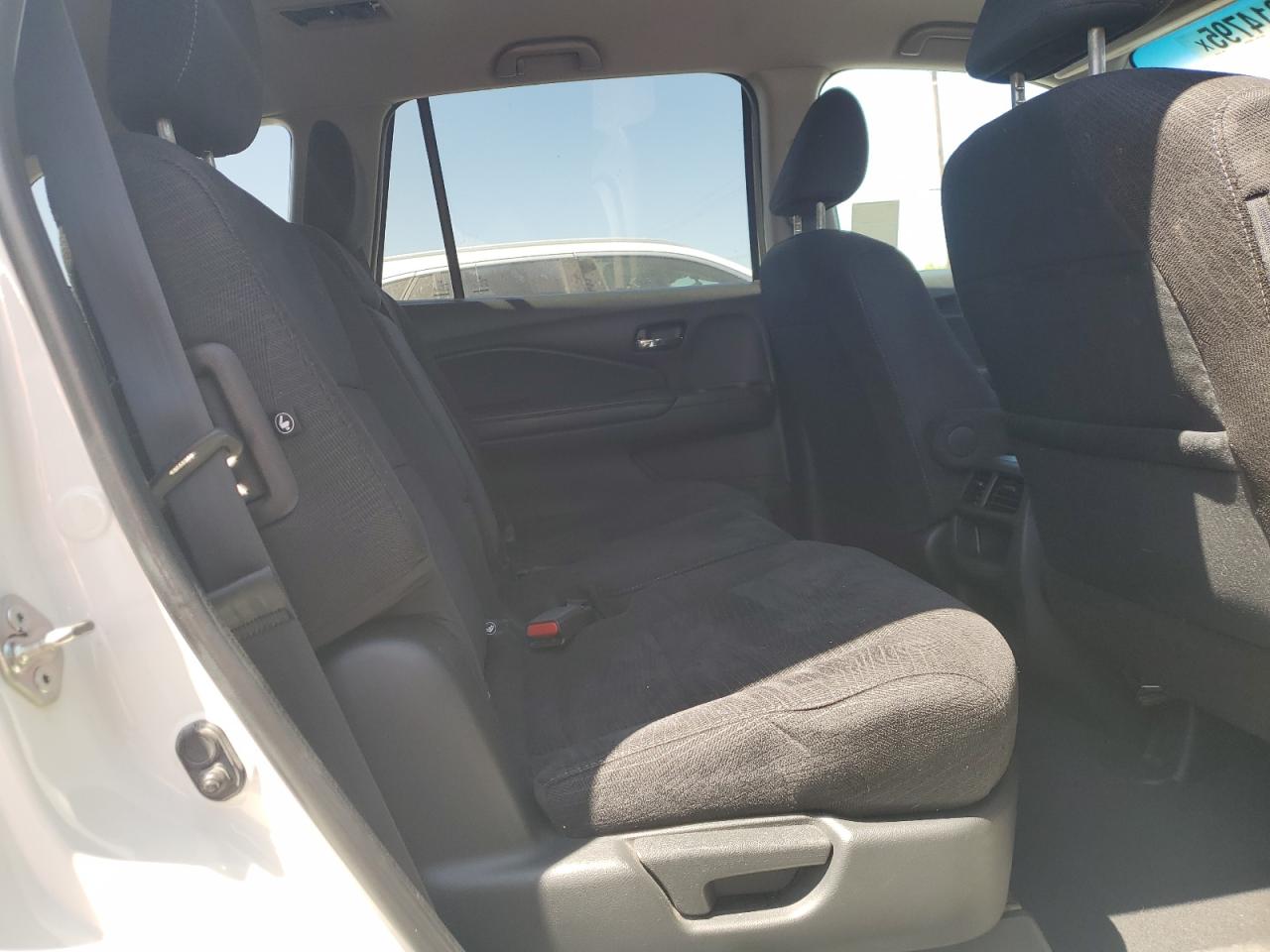 2018 Honda Pilot Lx VIN: 5FNYF5H1XJB027835 Lot: 64814795