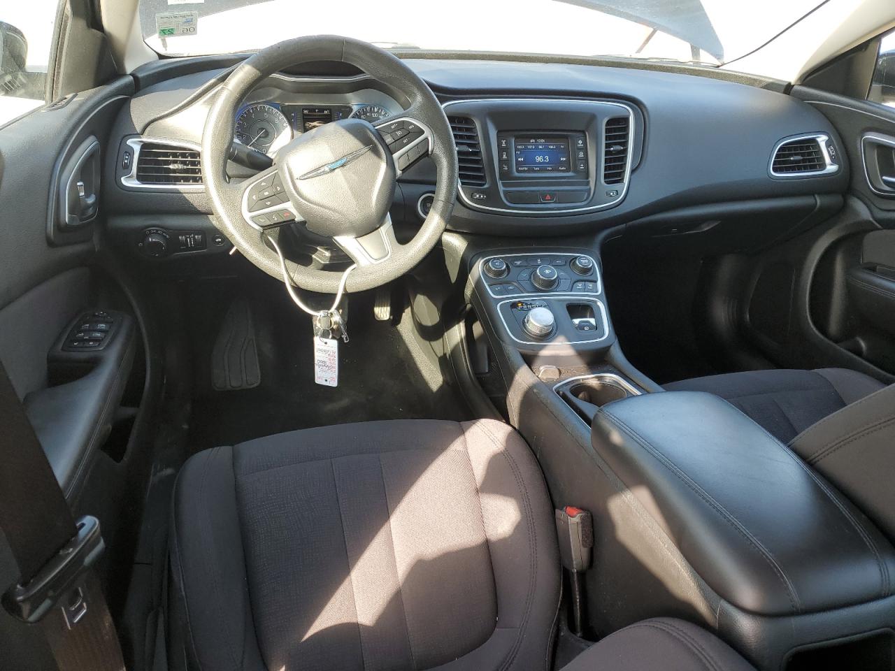 2015 Chrysler 200 Limited VIN: 1C3CCCAB3FN623487 Lot: 65042625