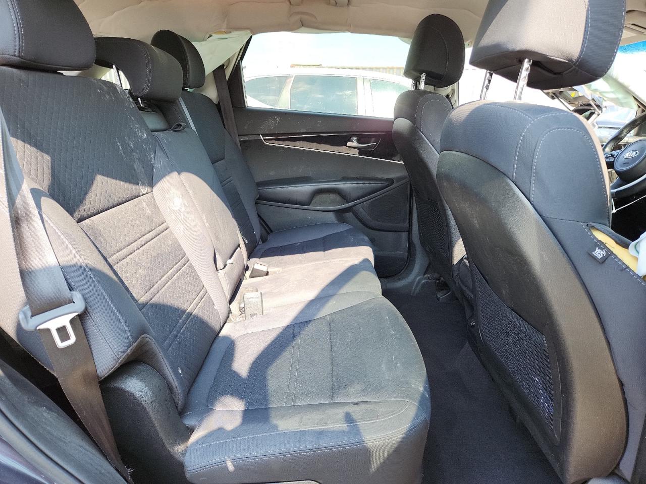 2017 Kia Sorento Lx VIN: 5XYPG4A32HG256205 Lot: 63432735