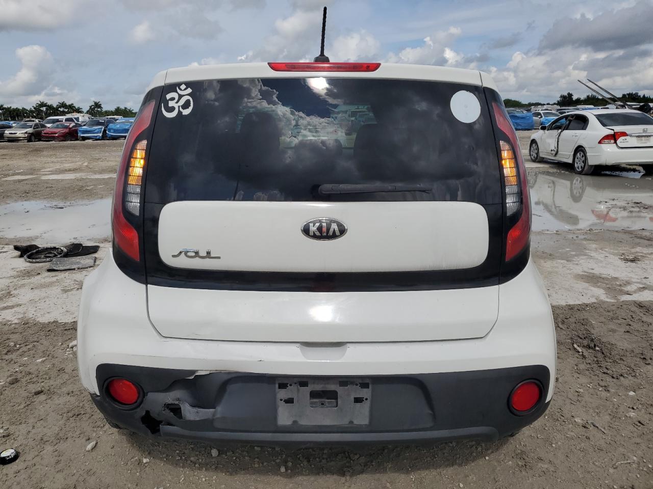 2017 Kia Soul VIN: KNDJN2A2XH7439789 Lot: 64799635