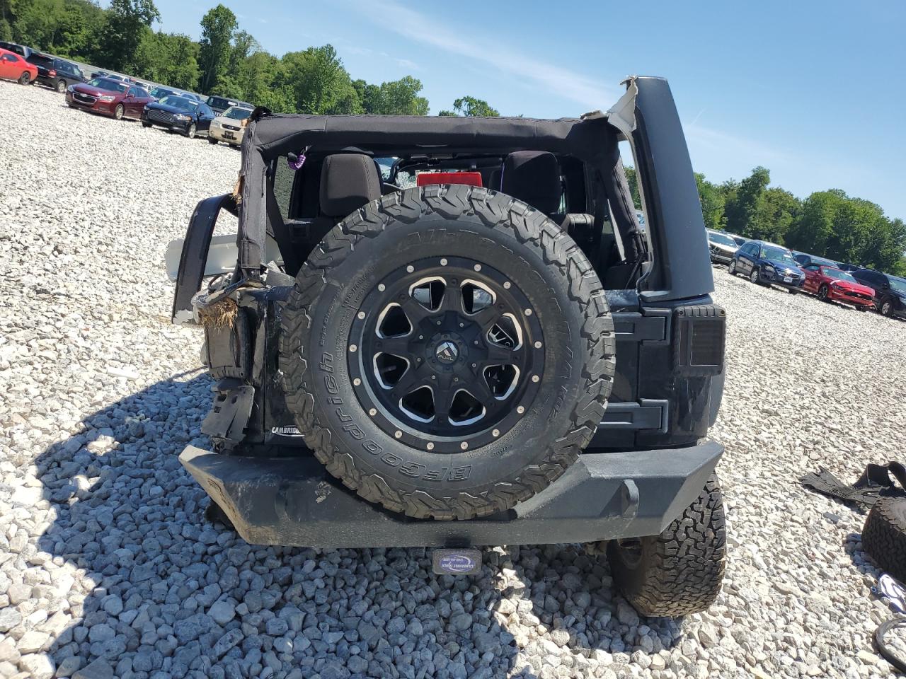 2015 Jeep Wrangler Unlimited Sport VIN: 1C4HJWDGXFL695878 Lot: 64813895