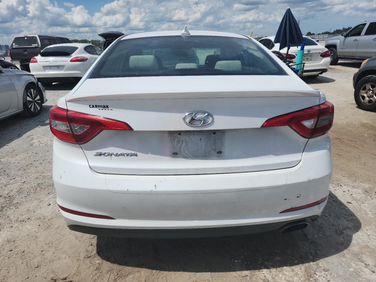 2017 Hyundai Sonata Se VIN: 5NPE24AF2HH552768 Lot: 65647085
