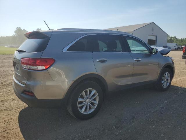  KIA SORENTO 2017 Серебристый