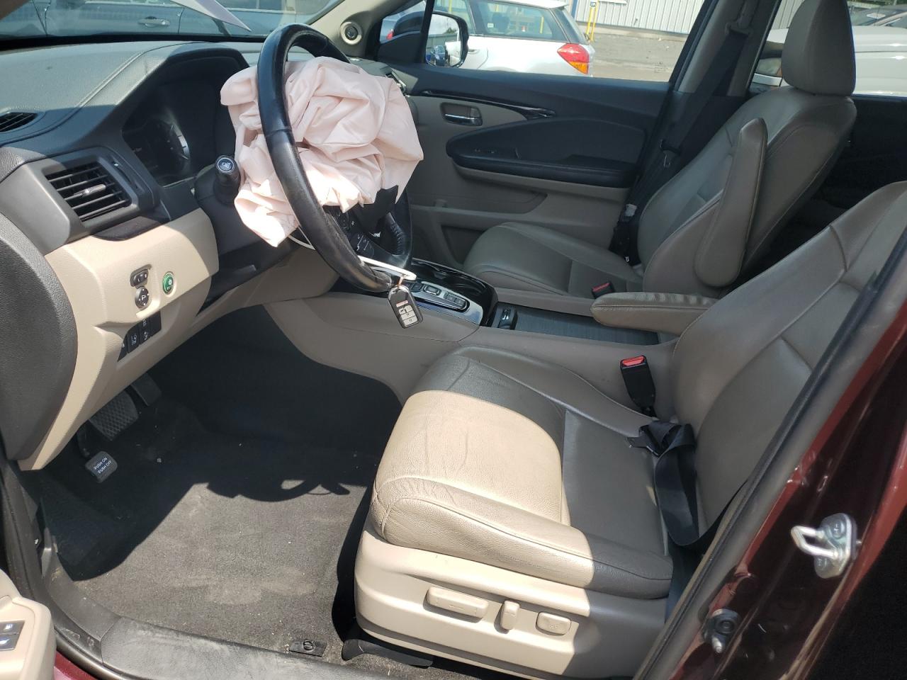 2016 Honda Pilot Touring VIN: 5FNYF6H99GB037020 Lot: 65289965