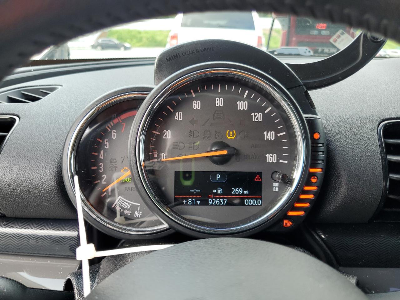 WMWLN5C34H2E33807 2017 Mini Cooper Clubman