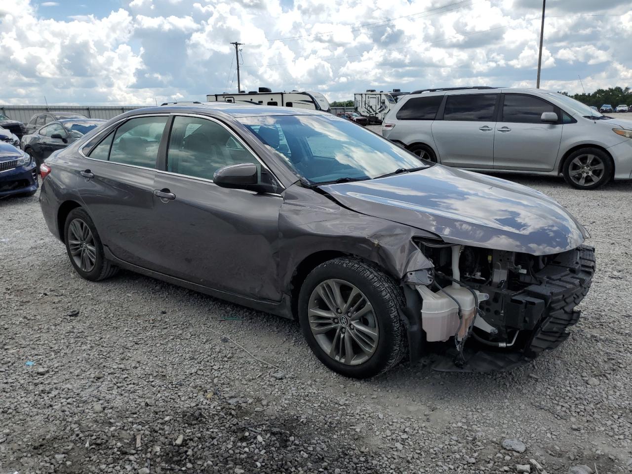 4t1bf1fkxgu541898 4T1BF1FKXGU541898 2016 Toyota Camry Le