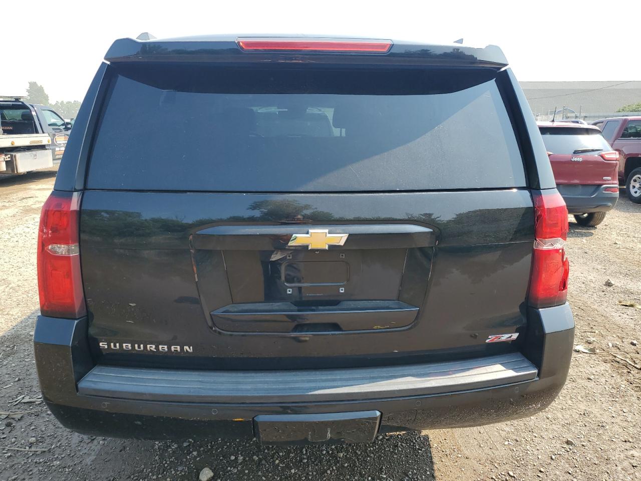 2015 Chevrolet Suburban K1500 Lt VIN: 1GNSKJKC8FR551790 Lot: 64694485