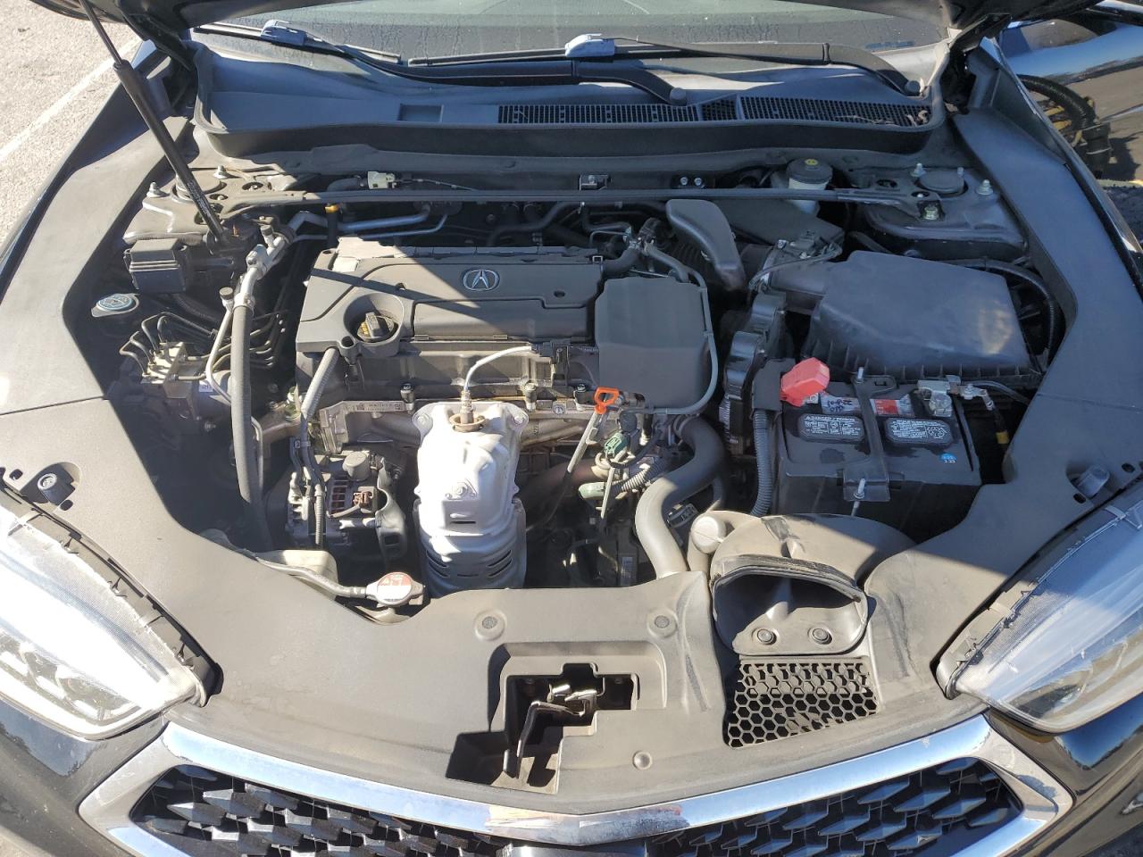 19uub1f52ja002107 19UUB1F52JA002107 2018 Acura Tlx Tech