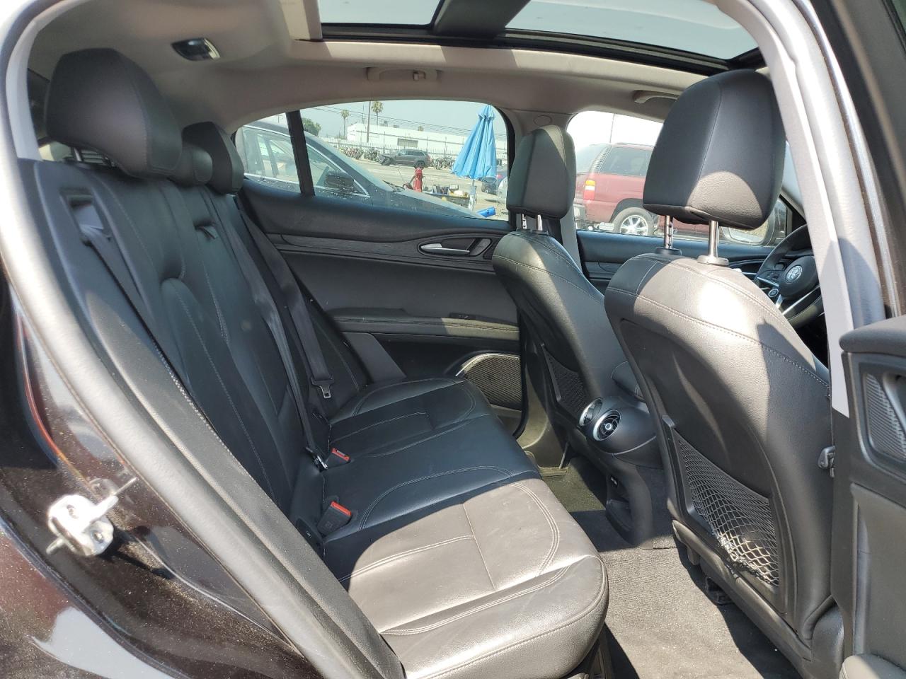 2019 Alfa Romeo Stelvio VIN: ZASPAJAN4K7C70586 Lot: 64694775