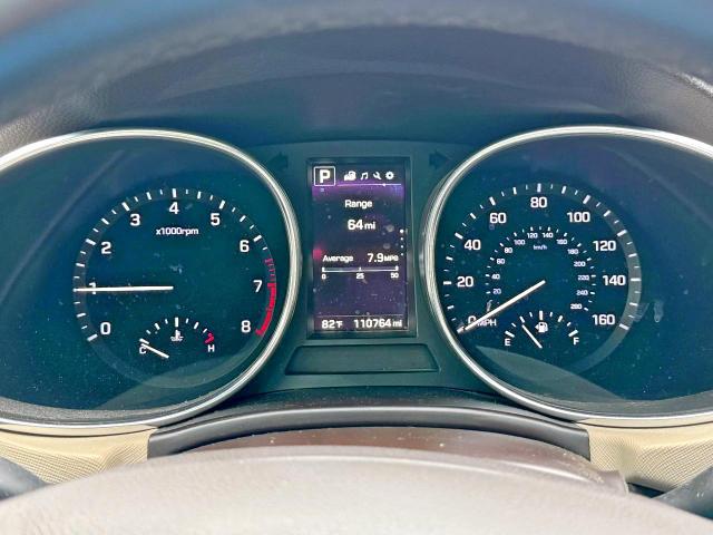 Parquets HYUNDAI SANTA FE 2017 Czarny