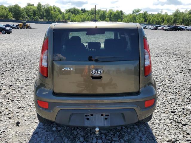  KIA SOUL 2012 Зеленый