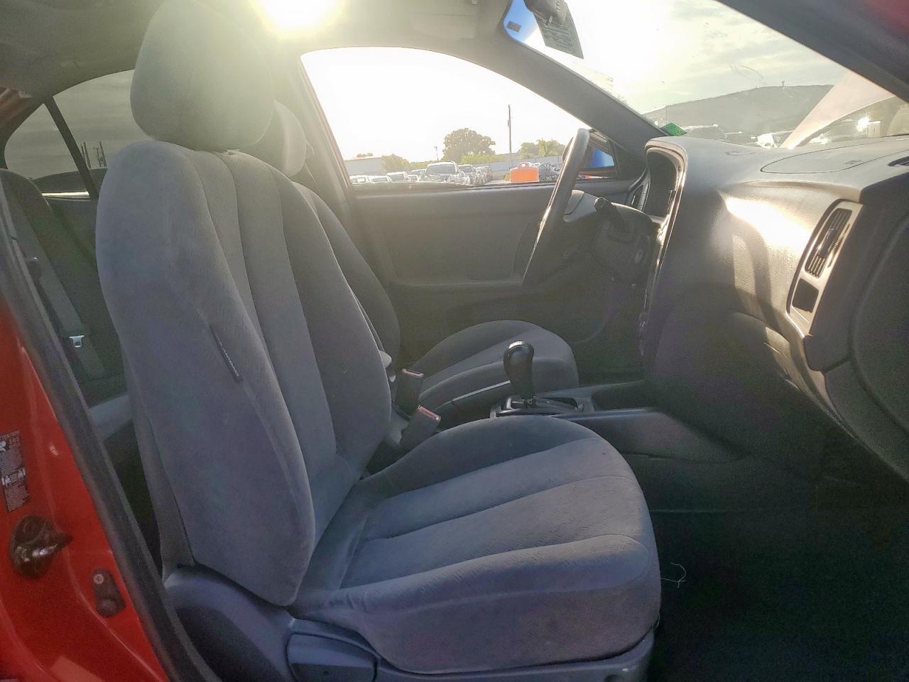 2005 Hyundai Elantra Gls VIN: KMHDN46D65U148640 Lot: 66119755