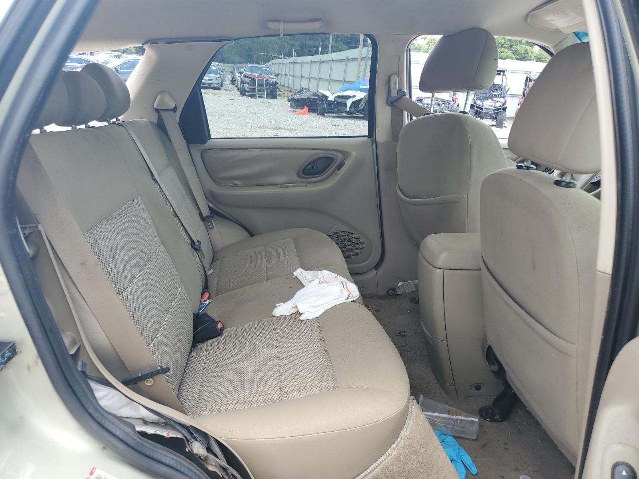 2005 Ford Escape Xlt VIN: 1FMYU93105KD62417 Lot: 62757635