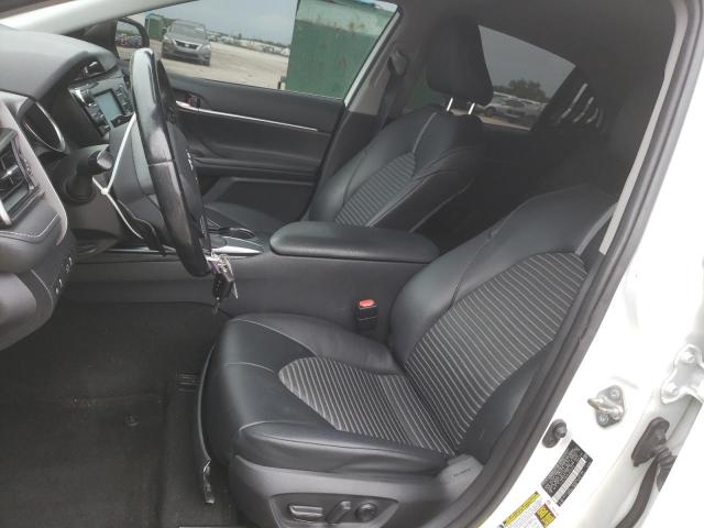  TOYOTA CAMRY 2020 White