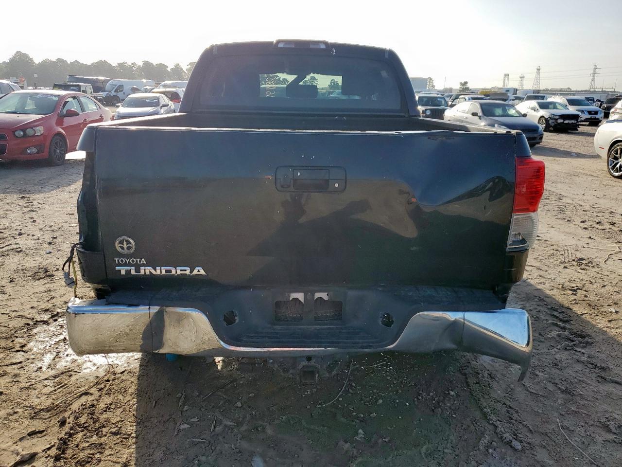 2013 Toyota Tundra Crewmax Sr5 VIN: 5TFEY5F19DX135681 Lot: 63618855