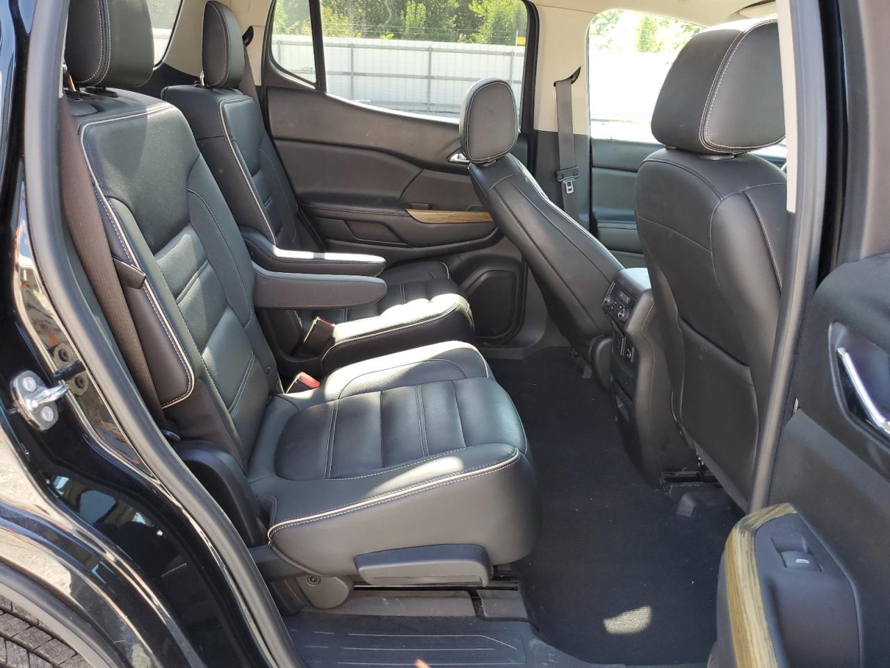 1gkknpls9hz286460 1GKKNPLS9HZ286460 2017 GMC Acadia Denali